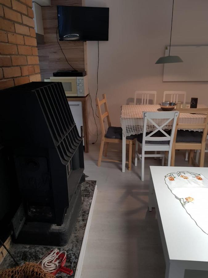 Horska Chata V Srdci Kremnickych Hor Banska Bystrica Exterior photo